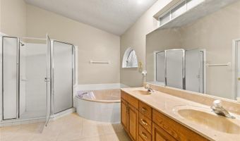 1118 CROWN ISLE Cir, Apopka, FL 32712