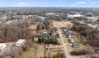 312 Playground Rd, Archdale, NC 27263
