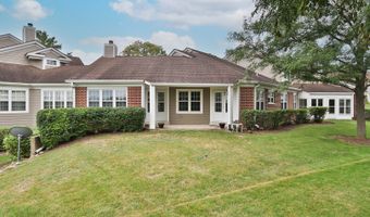 1003 Interloch Ct, Algonquin, IL 60102