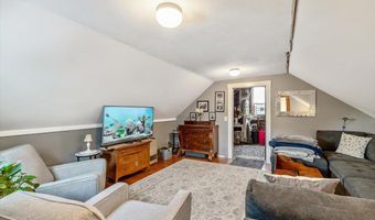 221 S Main St, Cambridge, VT 05444