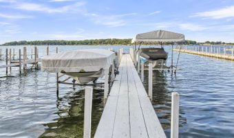 160 Park Pl, Arnolds Park, IA 51331