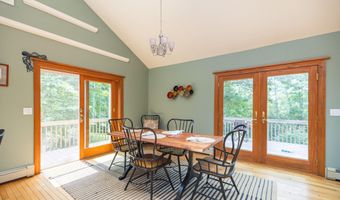 648 Beech Hill Rd, Auburn, ME 04210
