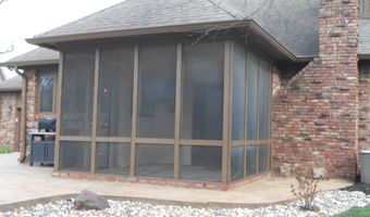 6712 Forrest Commons Blvd, Indianapolis, IN 46227