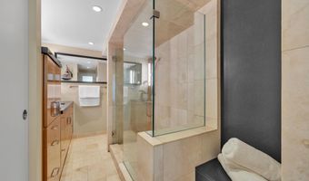 2124 AWIHI Pl 206, Kihei, HI 96753