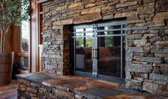 65925 Pronghorn Estates Dr, Bend, OR 97701