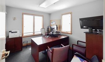 2181 Post Rd 2, Warwick, RI 02886