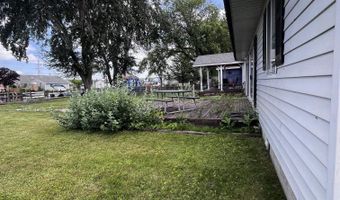 6336 Marina Dr, Algonac, MI 48001