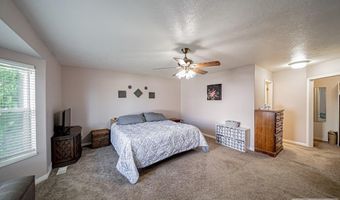1459 S Windsor Dr, Ammon, ID 83406