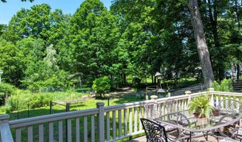 7 High St, Brandon, VT 05733