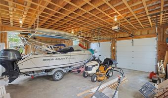 200 Waterman Lake Dr, Glocester, RI 02814