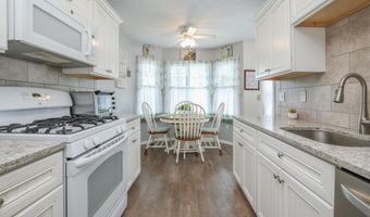 211 Pine Oak Blvd, Barnegat, NJ 08005