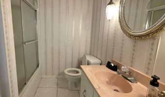 558 Stanton Rd, Atmore, AL 36502