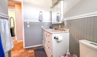 621 Lakeside Dr, Blackfoot, ID 83221
