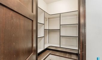 48 N 6th St, Baltic, SD 57003