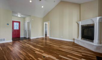 216 COLUMBINE St, Alpine, WY 83128