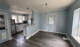 157 Henry St, Akron, OH 44305