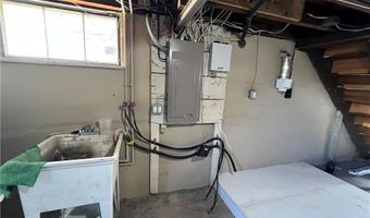 135 W Wabash St, Allentown, PA 18103