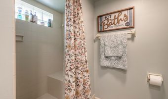 410 Ipswich St, Altamonte Springs, FL 32701