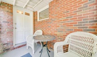 36 Lennox Ave, Amherst, NY 14226