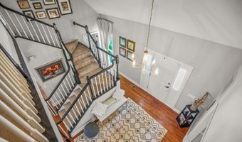 70 Dolphin Point Dr, Beaufort, SC 29907