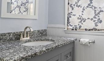 605 4th Ave SW, Austin, MN 55912