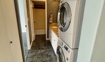 98-500 Koauka Loop 14E, Aiea, HI 96701