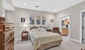 608 Fair Oaks Ct, Ashland, OR 97520