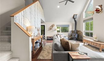 1 Mercury Hill Dr, Alma, CO 80420