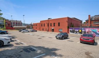 900 Sarah St Unit 131, Airville, PA 15203