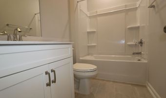 2732 Hunter Woods Dr, Apex, NC 27502