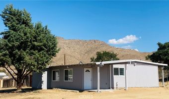 24729 Roxbury Rd A, Apple Valley, CA 92307