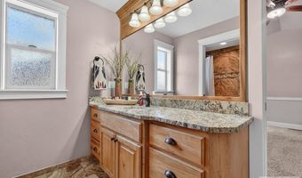 784 Dell Rd, Chubbuck, ID 83202