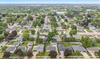 1500 E LINDBERGH St, Appleton, WI 54911