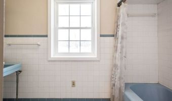 1402 W 12th St, Alma, GA 31510