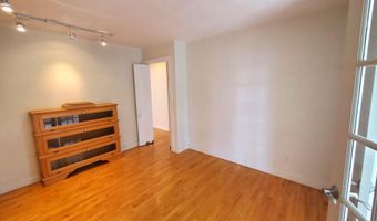 9 Wood St, Bangor, ME 04401