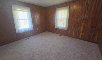 7886 State Highway 3, Alderson, WV 24910