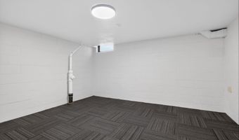 2206 N MCDONALD St, Appleton, WI 54911