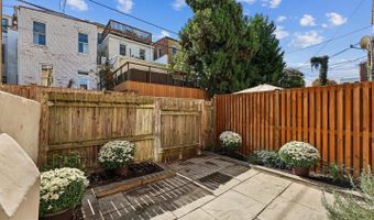 629 ACKER Pl NE, Washington, DC 20002