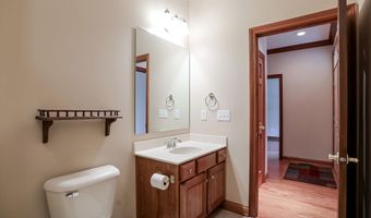 4380 Nottinghill Dr, Avon, IN 46123