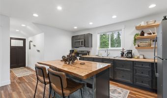 1221 Grand Fir Rd, Bigfork, MT 59911