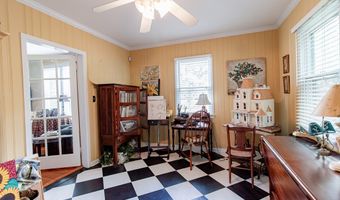 110 Hall St, Bainbridge, GA 39819