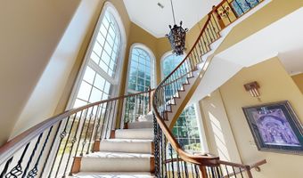 1 Albemarle Ln, Barboursville, WV 25504