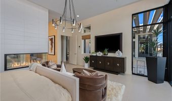 10932 White Clay Dr, Las Vegas, NV 89135