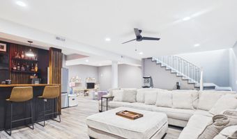 214 E Wapello St, Agency, IA 52530