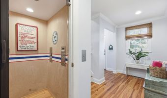 112 Robin Ave B, Atlantic Beach, NC 28512