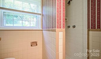 51 Bell Rd, Asheville, NC 28805