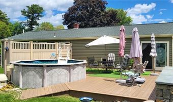 6 Colonial Rd, Coventry, RI 02816