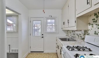 1717 W Cedar St, Allentown, PA 18104