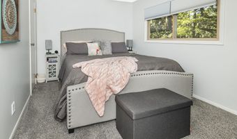 151 White Ln, Bedford, IN 47421