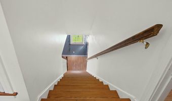 1235 Weeks Mills Rd, Augusta, ME 04330